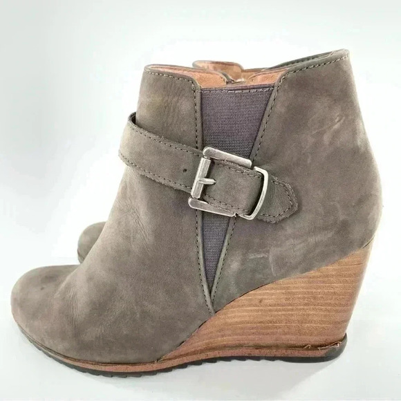 Caslon womens booties size 38 gray suede pull on belted wedge boots - Picture 5 of 14